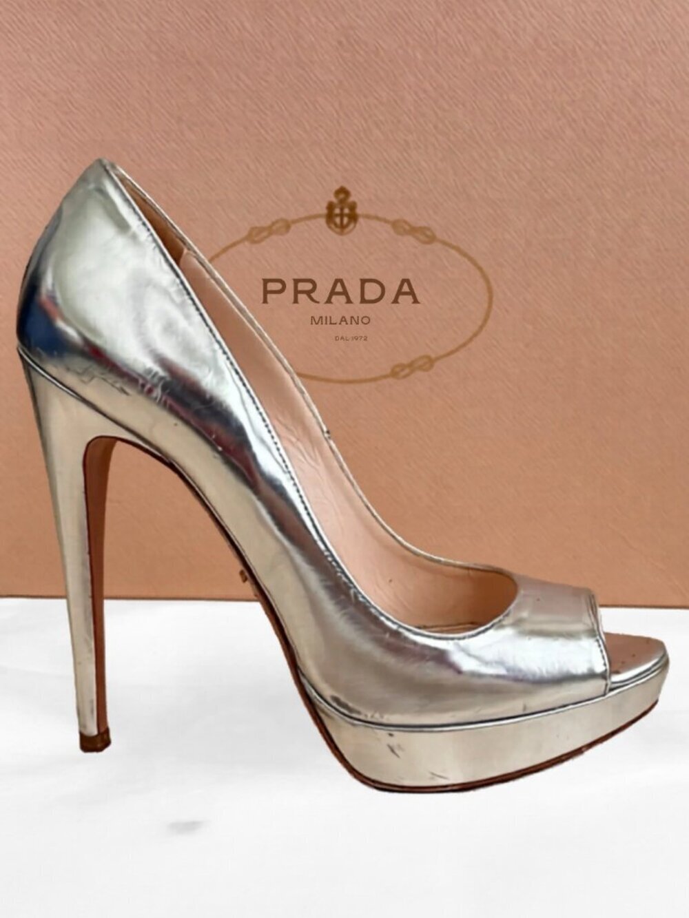 Prada Silver Metallic Leather Pumps sz 7 Pin Up Peep Toe Heels Platform Stiletto